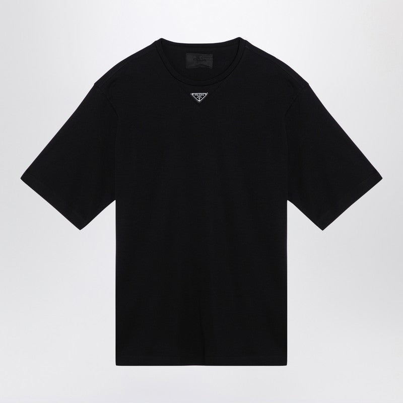 T-shirt noir Prada avec logo triangle