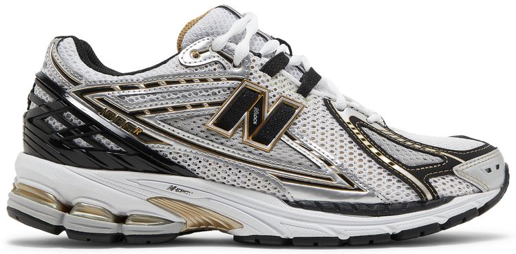 .New Balance 1906R Metallic Silver Metallic Gold