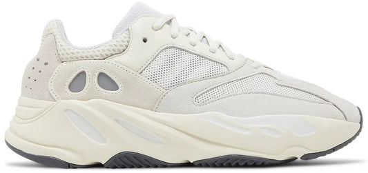 Yeezy Boost 700 Analog