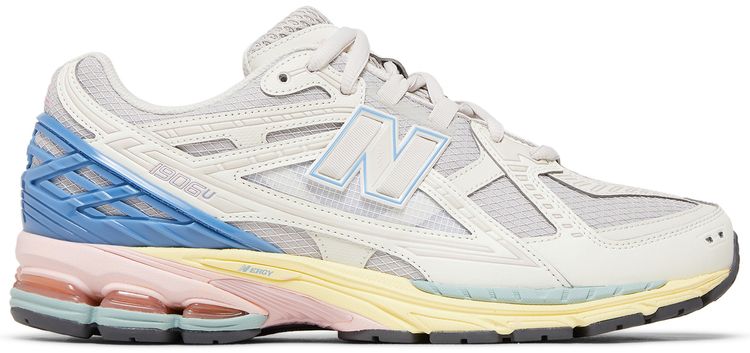 .New Balance 1906U 'Angora Blue Pink'