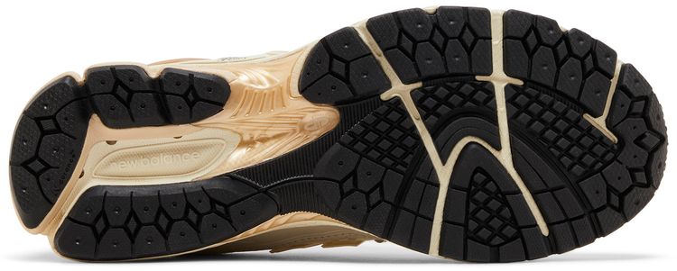 .New Balance Wmns 1906R ‘Angora Sandstone’