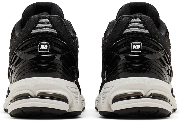 .New Balance 1906R Black White