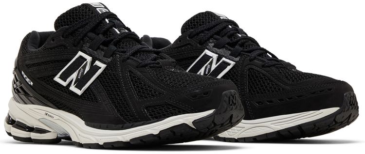 .New Balance 1906R Black White