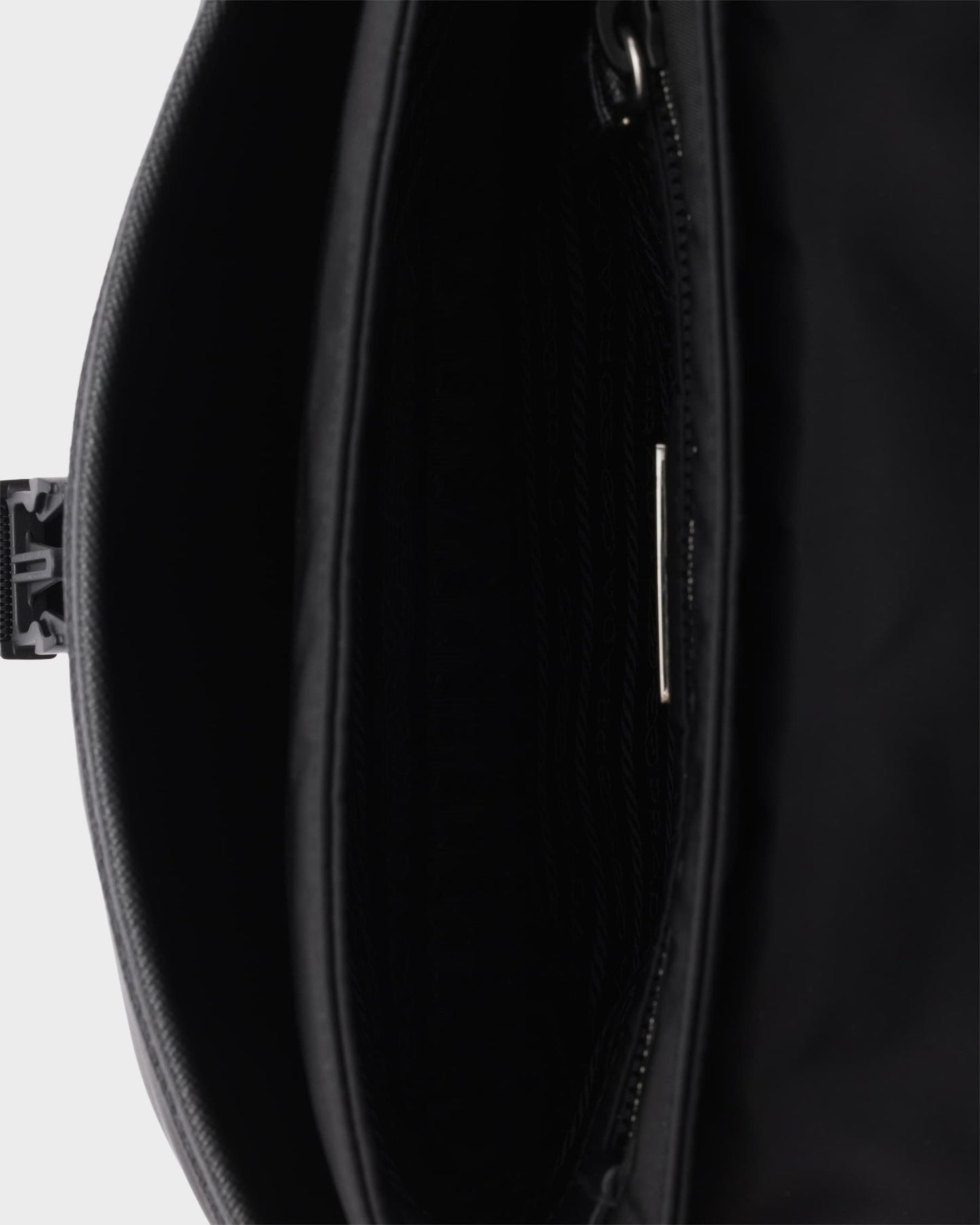 Sac porté épaule en Re-Nylon et cuir Saffiano