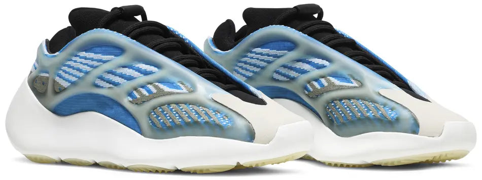 .Yeezy 700 V3 Blue
