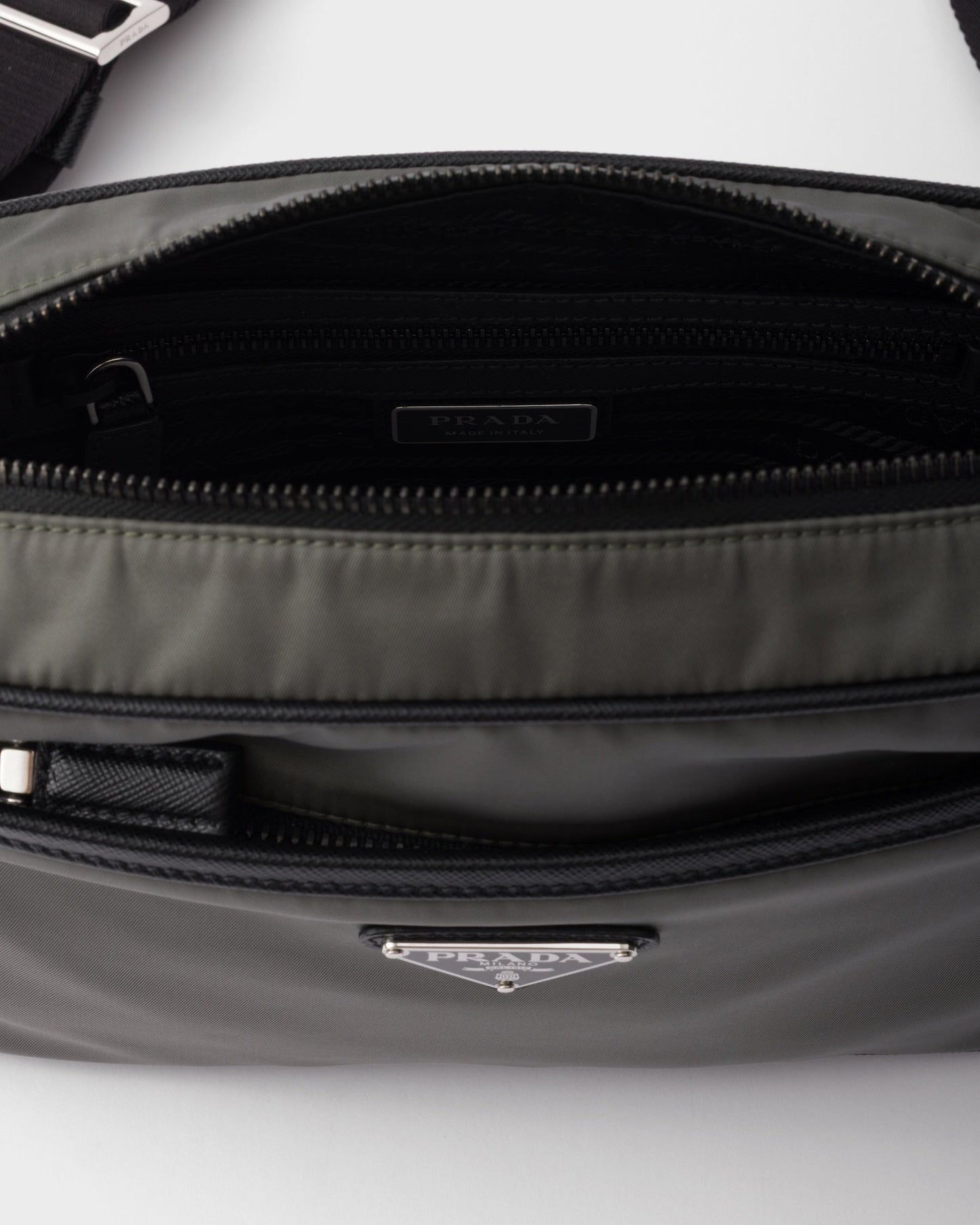 Sac porté épaule en Re-Nylon et Saffiano