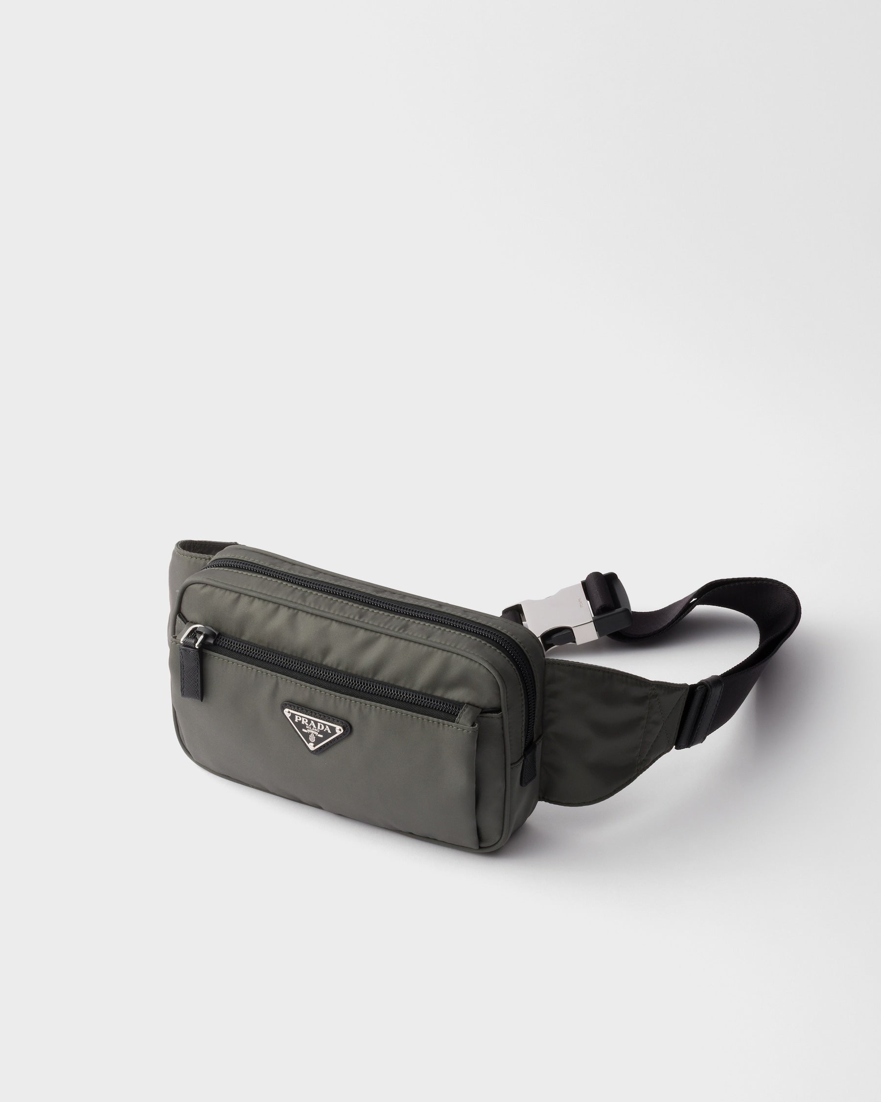 .Sac banane en Re-Nylon et cuir Saffiano