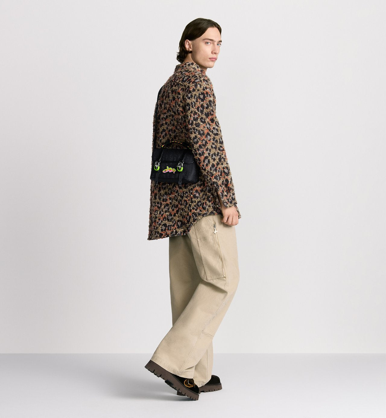 .Sac Messenger à rabat Dior Hit The Road DIOR AND LEWIS HAMILTON