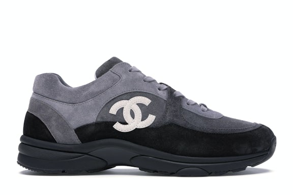 .Chanel Baskets basses CC Gris